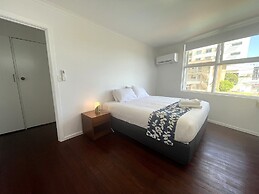 Tropicana Motel
