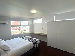 Tropicana Motel