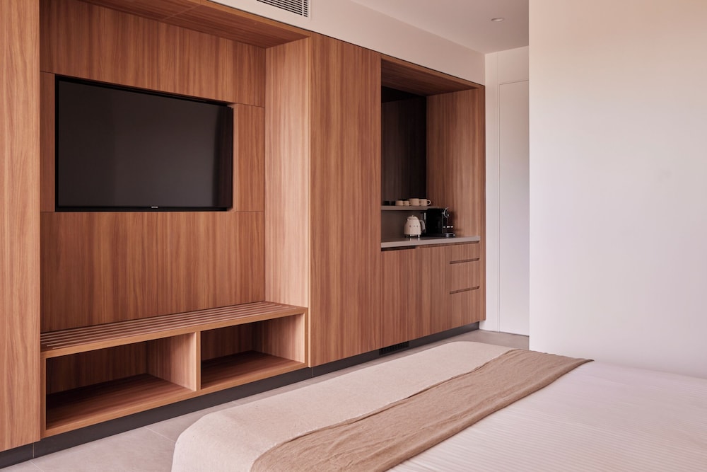 The Hide Byron Bay