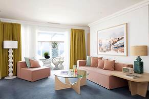 Hotel Ravesis