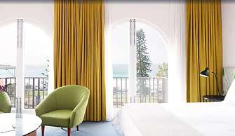 Hotel Ravesis