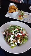 Lancelin Sands Hotel