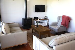 Adina Vineyard