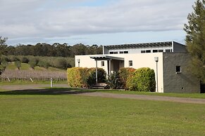 Adina Vineyard