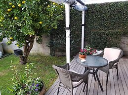 Ponsonby Manor