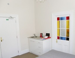 Ponsonby Manor