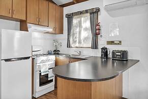 Metung Holiday Villas