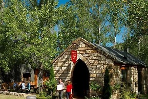 Cedar Creek Cottages