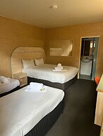 Shamrock Hotel Motel