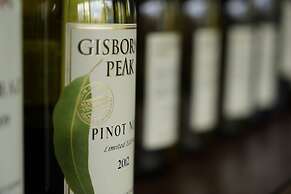 Gisborne Peak Winery Cottages