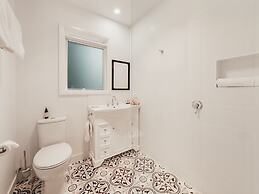 Genesta House B&B