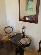 Genesta House B&B