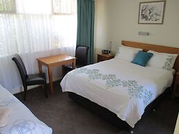 Kaniva Midway Motel