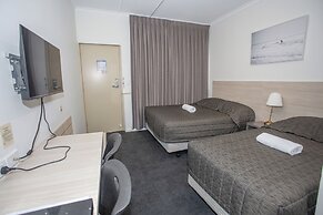 Westside Motor Inn