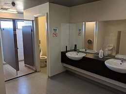 Swansea Backpackers