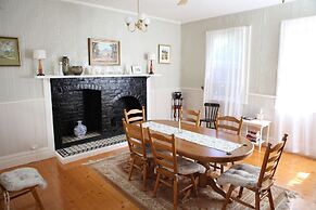 Fairbank House