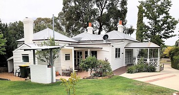 Fairbank House