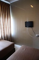 Aura Hotel