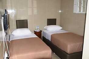 Aura Hotel