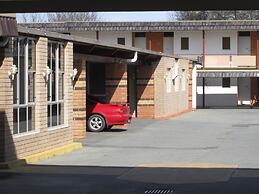 Canberra Lyneham Motor Inn