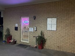 Hatton Vale Motel