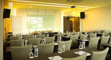 Marvelux Hotel