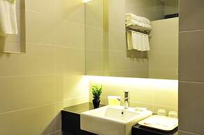 Marvelux Hotel