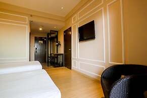 Marvelux Hotel