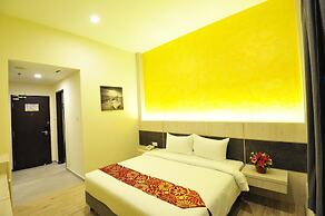 Marvelux Hotel