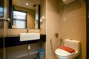 Marvelux Hotel