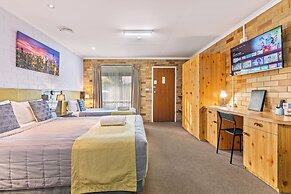 Burringa Motel