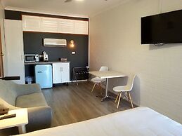 Kurri Motor Inn