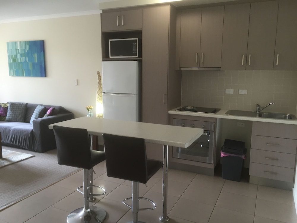 Airlie Central Apartments