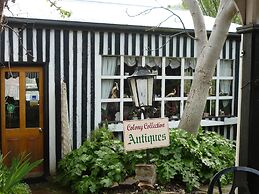 Old Colony Inn