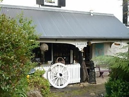 Old Colony Inn