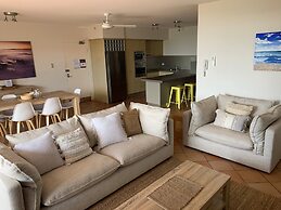 Aqua Promenade Beachfront Apartments