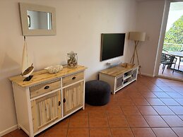 Aqua Promenade Beachfront Apartments