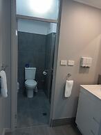 Solomon Inn Wollongong