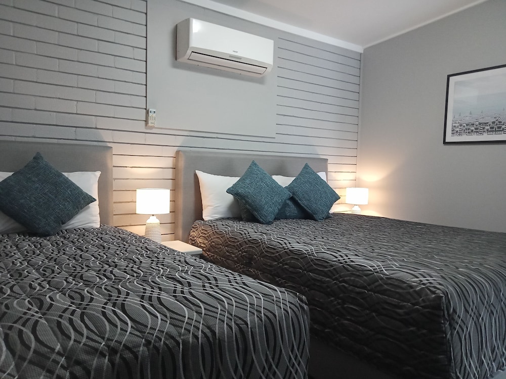 Solomon Inn Wollongong