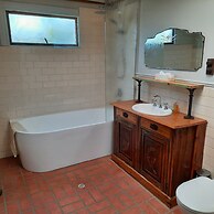 Eagle Foundry Bed & Breakfast