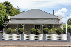 Arendon Cottage