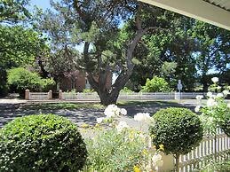 Arendon Cottage