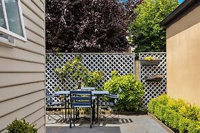 Arendon Cottage