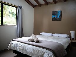 Te Nikau Retreat - Hostel
