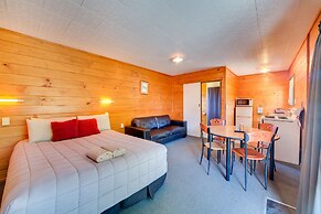 Wellington TOP 10 Holiday Park