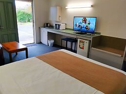 Eureka Lodge Motel