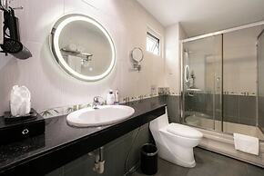 A25 Premium Hotel - 12 Pho Hue