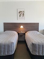 Motel River Bend
