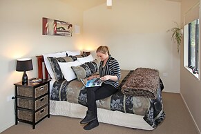 Auckland Country Cottages