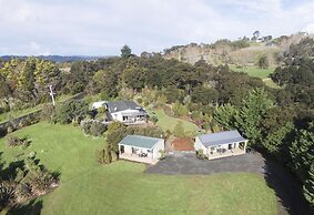 Auckland Country Cottages